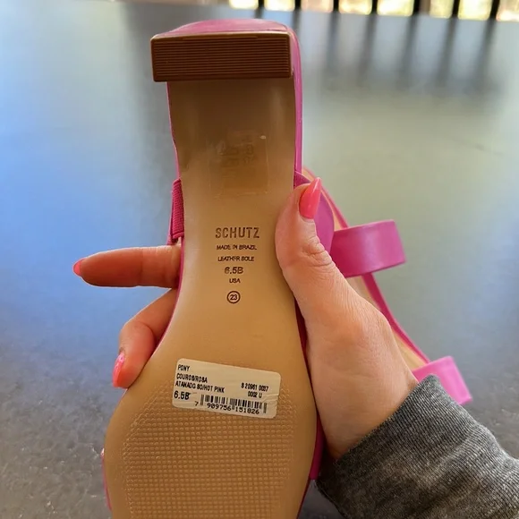 NWT Schutz pink heels. Size 6.5. New with tags. - Picture 5 of 8